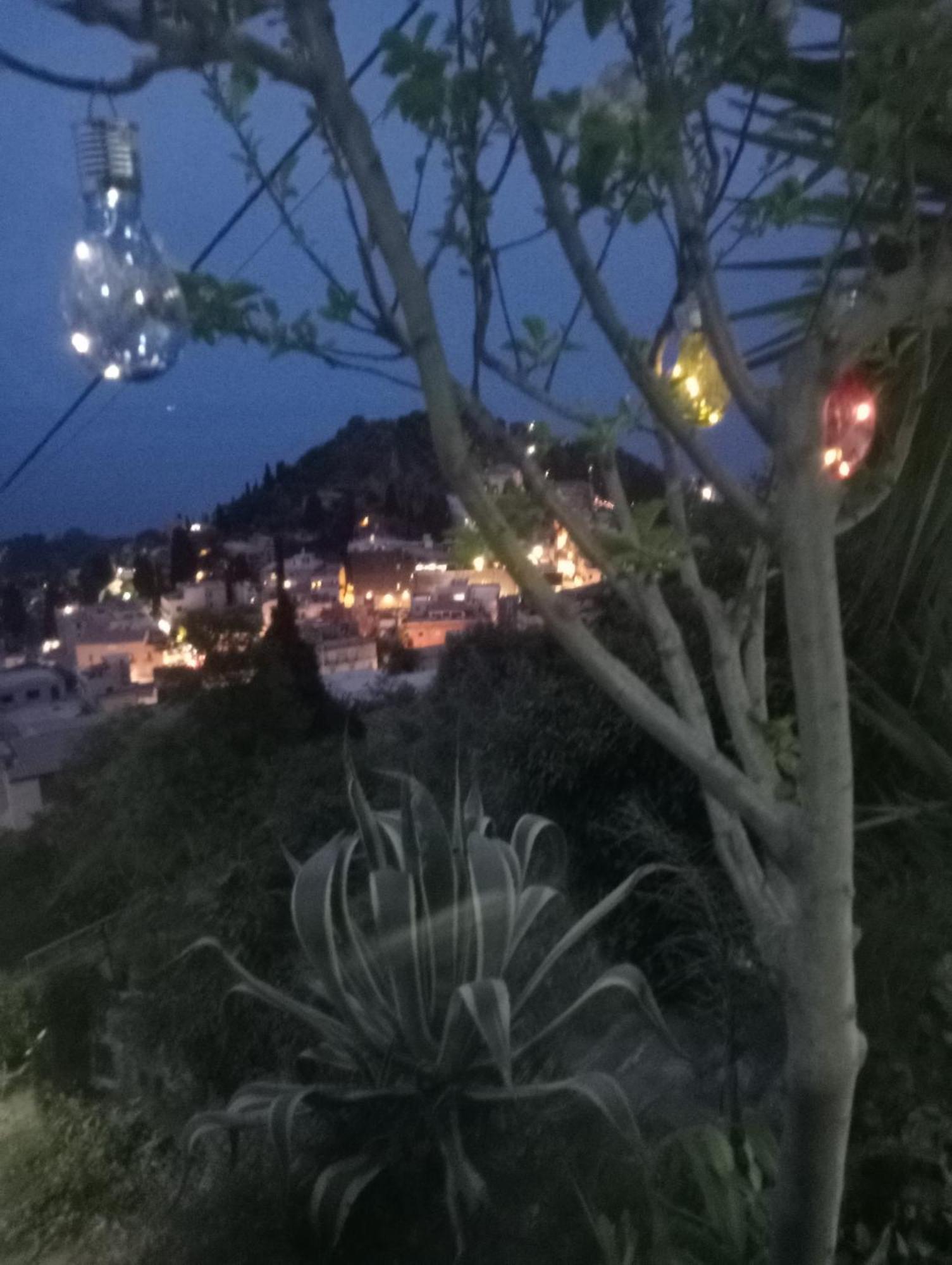 U Castiddanu Breathtaking View Daire Taormina Oda fotoğraf